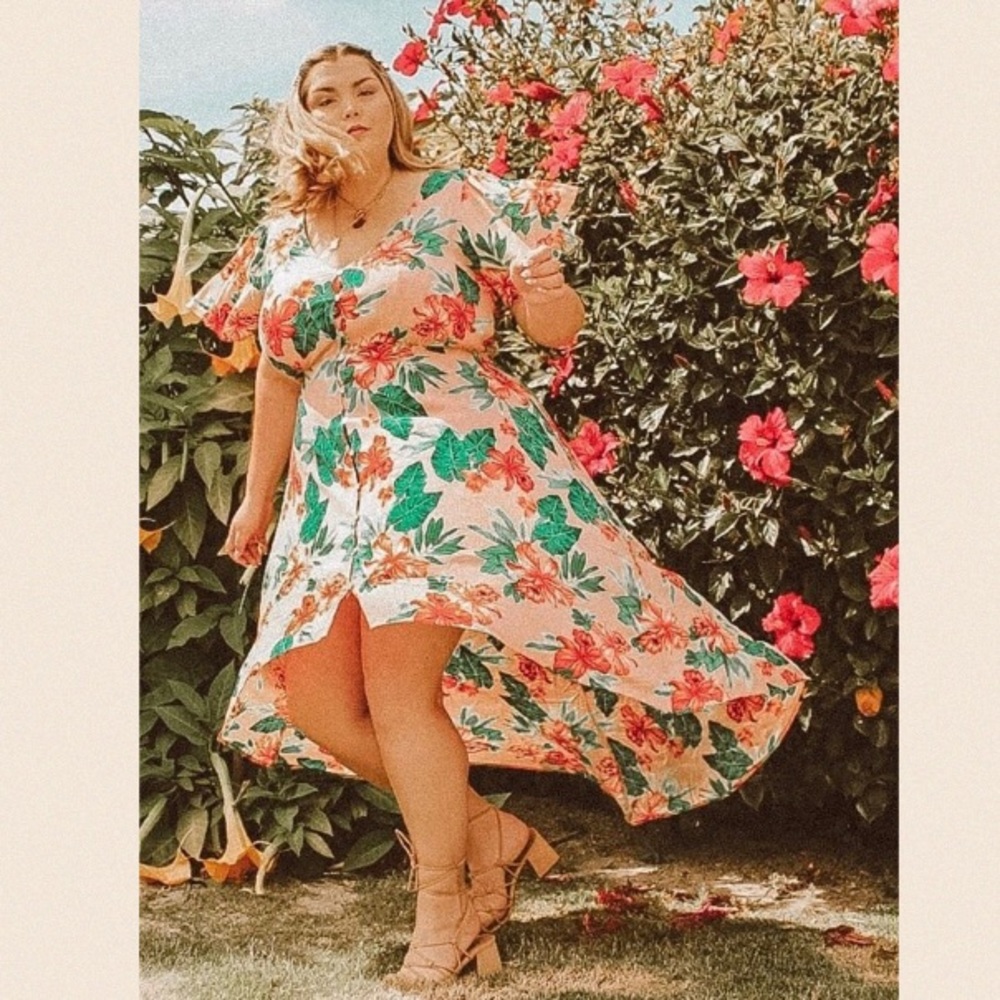 Forever 21 Plus Button up Floral hi-low dress 3x